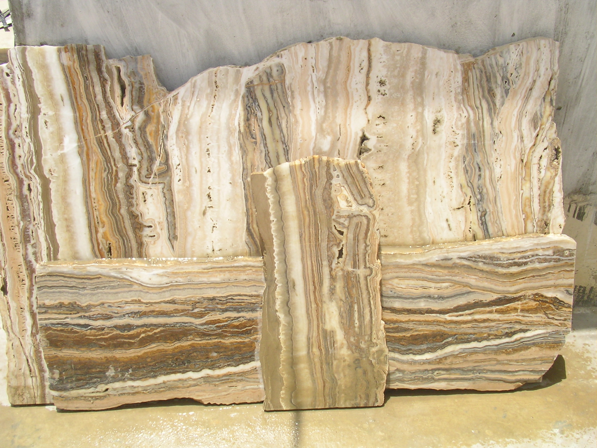 Onyx Blocks 6 - natural onyx from Pakistan - Pak Expo
